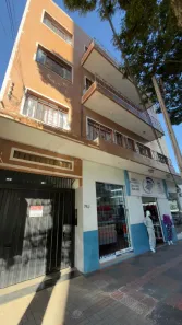 Apartamento com 3 Quartos para alugar, 110m² no Zona 01, Maringá