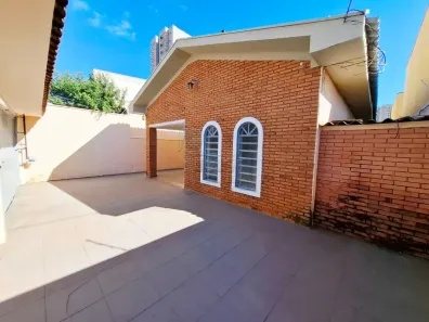 Casa com 5 Quartos para alugar, 173m² no Condomínio Itamaraty, Ribeirão Preto