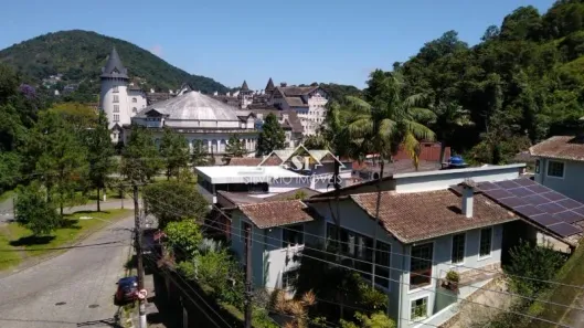 Apartamento com 1 Quarto à venda, 40m² no Quitandinha, Petrópolis