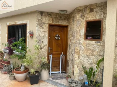 Casa com 3 Quartos à venda, 195m² no Vila Gustavo, São Paulo