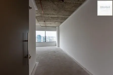 Sala Comercial à venda, 32m² no Praia de Belas, Porto Alegre