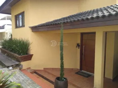 Sobrado com 3 Quartos à venda, 263m² no Jardim Imperial, Arujá