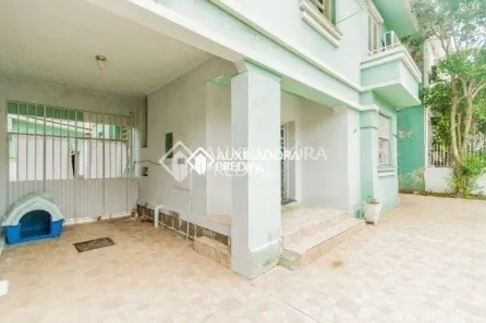 Imóvel Comercial com 3 Quartos para alugar, 259m² no Auxiliadora, Porto Alegre