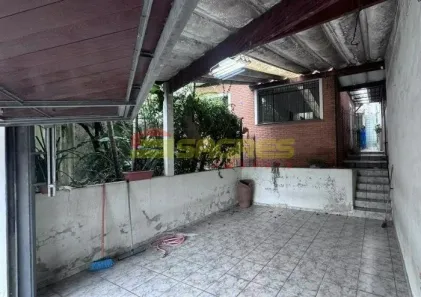 Casa com 2 Quartos para alugar, 180m² no Água Fria, São Paulo