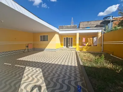 Casa com 2 Quartos à venda, 200m² no Ceilândia Norte, Brasília