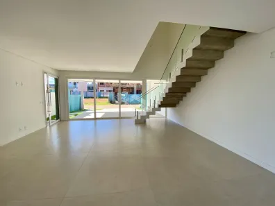 Casa de Condomínio com 3 Quartos à venda, 173m² no Central Park, Cachoeirinha