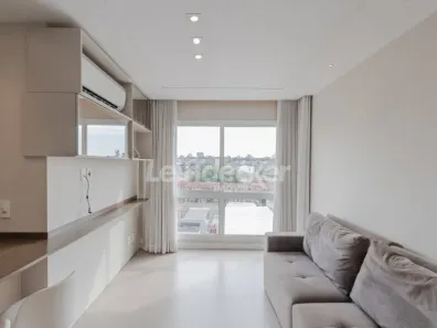 Apartamento com 3 Quartos para alugar, 79m² no Passo da Areia, Porto Alegre