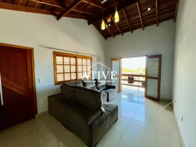 Casa com 2 Quartos para alugar, 120m² no Vera Cruz, Gravataí