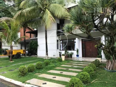 Casa de Condomínio com 4 Quartos para alugar, 560m² no Alphaville, Santana de Parnaíba