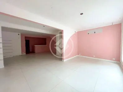 Casa com 3 Quartos à venda, 234m² no Embaré, Santos