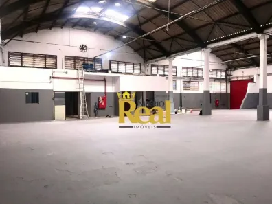 Galpão/Depósito/Armazém para venda ou aluguel, 840m² no Vila Anastácio, São Paulo
