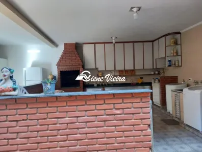 Sobrado com 4 Quartos à venda, 264m² no Arujá Center Ville, Arujá