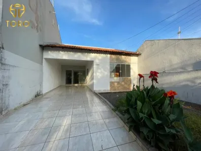 Casa com 3 Quartos para alugar, 75m² no Jardim Catedral, Maringá
