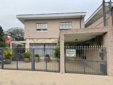 Casa com 3 Quartos à venda, 202m² no Indianópolis, São Paulo