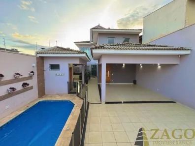 Sobrado com 3 Quartos à venda, 277m² no Esplanada Primo Meneghetti, Franca