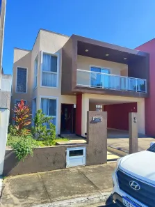 Casa de Condomínio com 4 Quartos à venda, 250m² no Lagoa, Macaé
