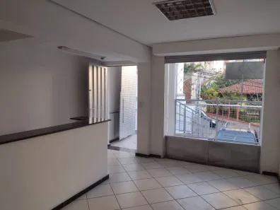 Ponto Comercial para alugar, 50m² no Coração de Jesus, Belo Horizonte