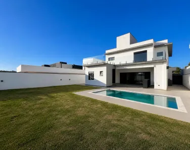 Casa de Condomínio com 4 Quartos à venda, 380m² no Portal dos Bandeirantes Salto, Salto