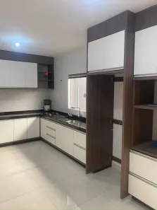 Casa com 3 Quartos à venda, 105m² no Jardim Colina Verde II, Maringá