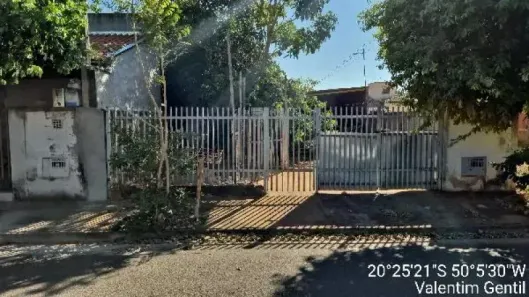 Casa com 2 Quartos à venda, 65m² no Jardim Campo Belo, Valentim Gentil