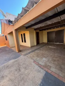 Casa com 4 Quartos para alugar, 174m² no Jardim Urano, São José do Rio Preto