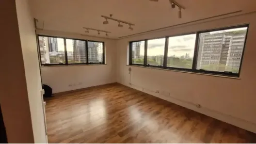 Sala Comercial para alugar, 80m² no Vila Olímpia, São Paulo
