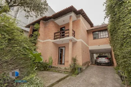 Casa com 3 Quartos à venda, 285m² no Jardim Botânico, Porto Alegre