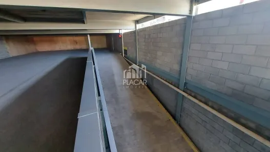 Ponto Comercial para alugar, 480m² no Jardim Vinte e Cinco de Agosto, Duque de Caxias