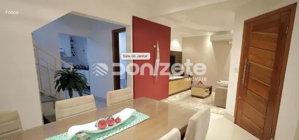 Sobrado com 3 Quartos à venda, 107m² no Pinheirinho, Santo André