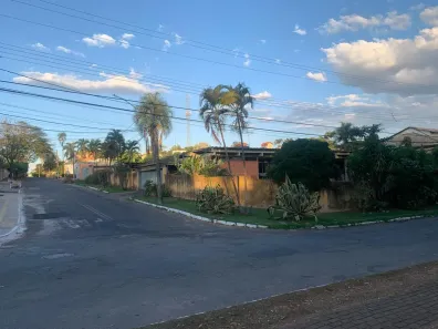 Casa com 9 Quartos à venda, 1180m² no Setor Jaó, Goiânia