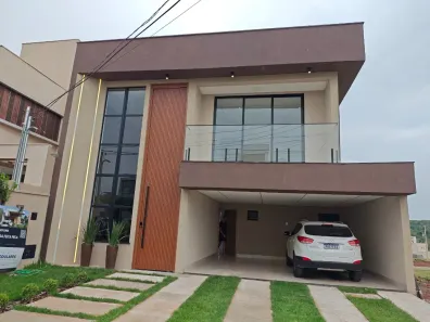 Sobrado com 4 Quartos à venda, 231m² no Jardins Parma, Senador Canedo