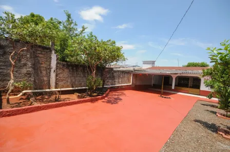 Casa com 2 Quartos para alugar, 70m² no Itaipu C, Foz do Iguaçu