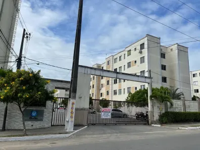 Apartamento com 2 Quartos para alugar, 48m² no Antares, Maceió