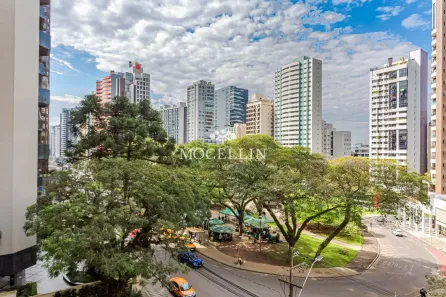 Apartamento com 2 Quartos à venda, 131m² no Batel, Curitiba