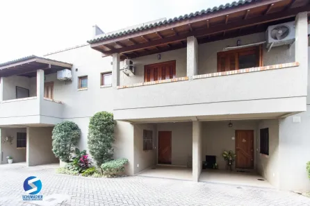 Casa de Condomínio com 2 Quartos à venda, 103m² no Guarujá, Porto Alegre