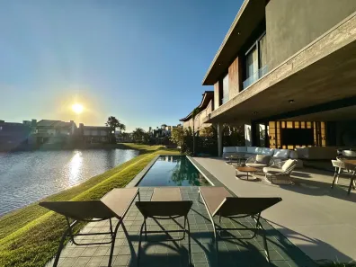 Casa de Condomínio com 6 Quartos à venda, 484m² no , Xangri-Lá