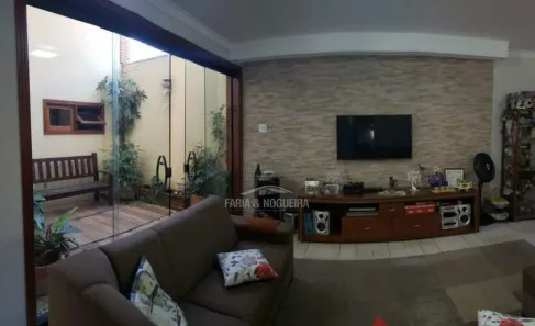 Casa com 4 Quartos à venda, 374m² no Zona Central, Rio Claro