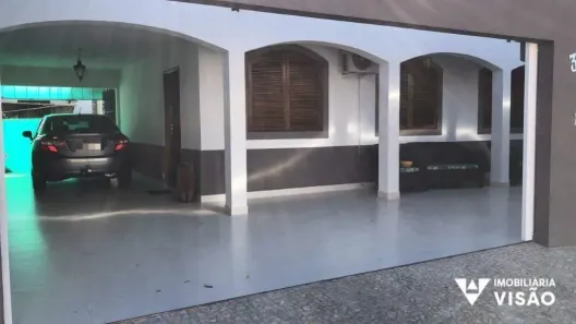 Casa com 2 Quartos à venda, 230m² no Conjunto Guanabara, Uberaba