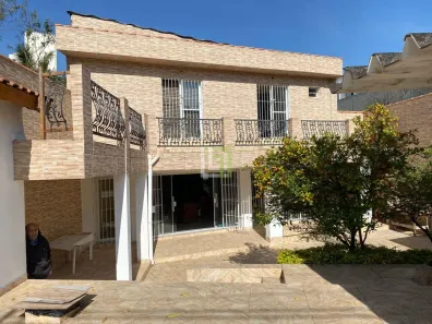 Casa com 3 Quartos à venda, 430m² no Paraisópolis, São Paulo