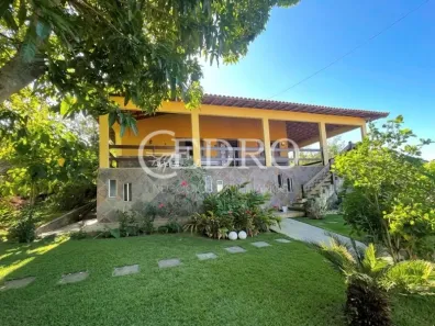 Casa com 3 Quartos à venda, 180m² no Jardim Arco Íris, São Pedro da Aldeia