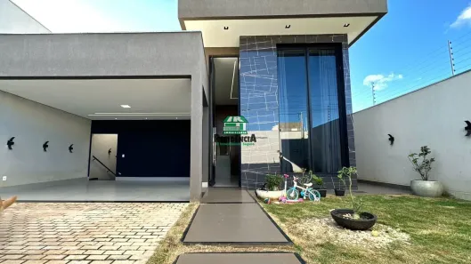 Casa com 4 Quartos à venda, 273m² no Residencial Jardins do Lago, Anápolis