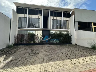 Ponto Comercial para alugar, 240m² no Kennedy, Londrina