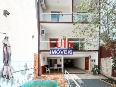 Casa com 6 Quartos à venda, 333m² no Itacoatiara, Niterói