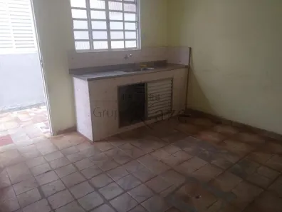 Casa com 3 Quartos à venda, 150m² no Conjunto São Benedito, Jacareí