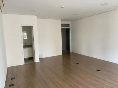 Sala Comercial para alugar, 42m² no Cidade Monções, São Paulo