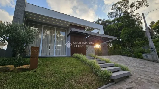 Casa com 3 Quartos à venda, 207m² no Carniel, Gramado