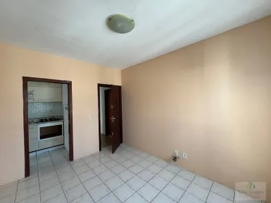 Apartamento com 2 Quartos para alugar, 55m² no Serraria, São José