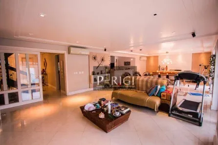 Casa de Condomínio com 5 Quartos para alugar, 385m² no Jardim Carvalho, Porto Alegre