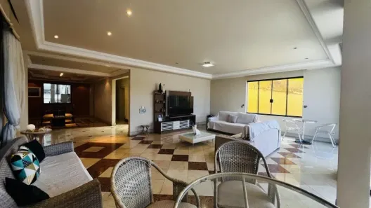 Casa com 5 Quartos à venda, 307m² no Vila Laura, Salvador