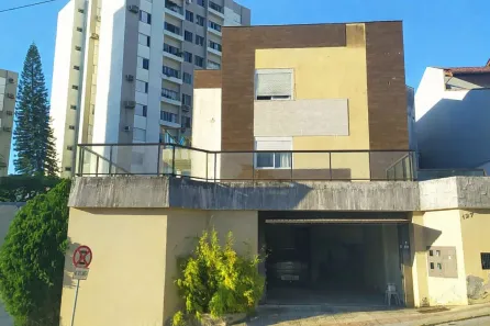 Prédio Comercial com 2 Quartos à venda, 401m² no Centro, Florianópolis